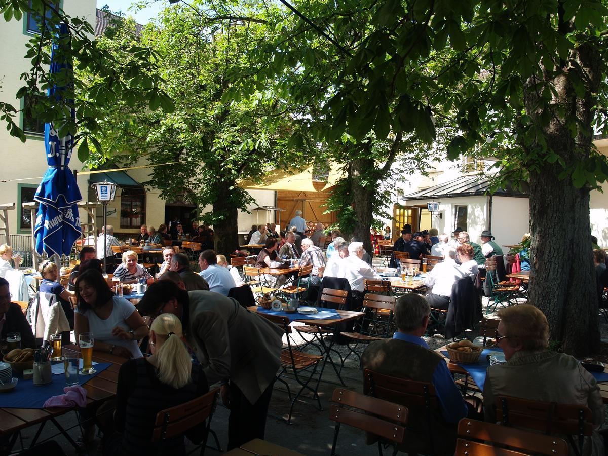 Gasthof Engel Кауфбойрен Екстериор снимка